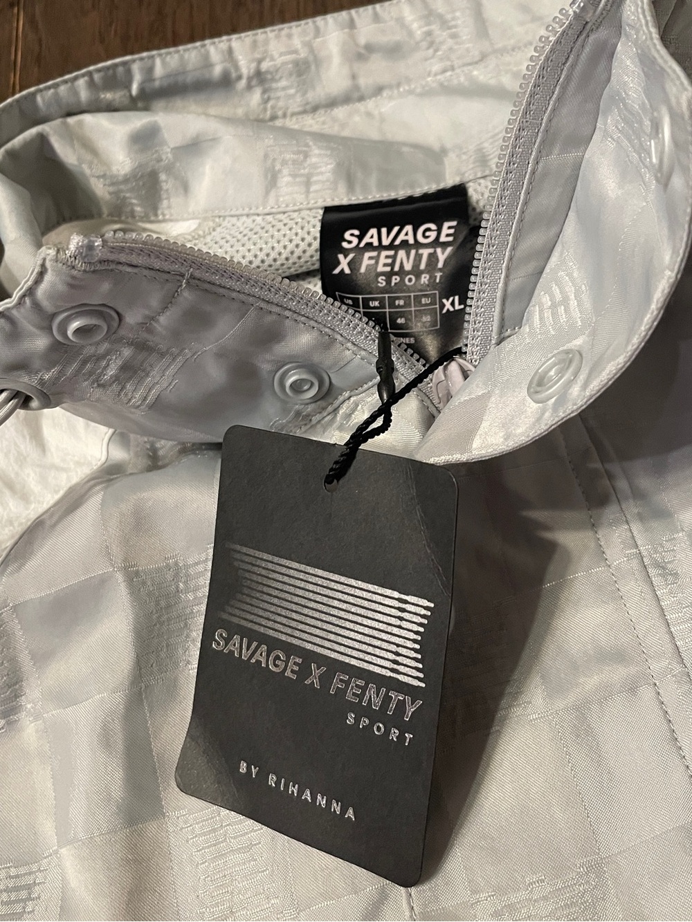 SAVAGE X FENTY Changeover Jacket Unisex SOLD OUT new XL-W L-M - Picture 5 of 6